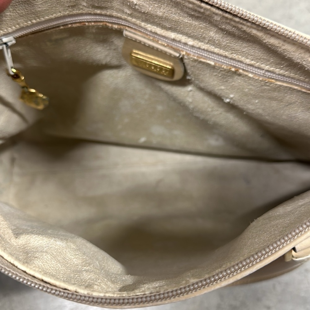 Vintage Gucci light beige monogram handbag - Picture 11 of 16